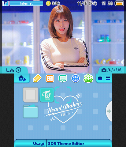 TWICE Heart Shaker Momo