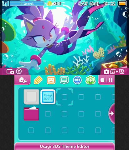 Blaze the Cat Underwater